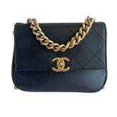 Chanel Stitched Flap Bag
Stitched Calfskin Leather 
Gold Hardware
Leather Strap 
Top Chain Link Handle
Front Flap
Chanel CC Turn 