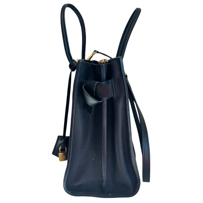 Louis Vuitton Monogram Cuir Plume Very Tote MM