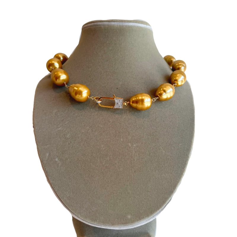 The Woods Beaded Clasp Necklace