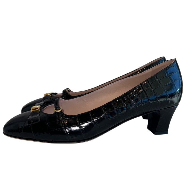 Valentino Garavani Black Pumps