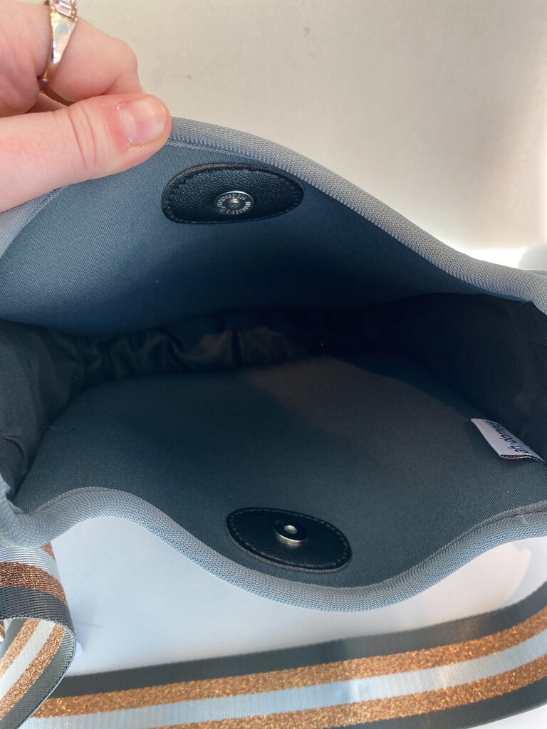 Ahdorned Mini Messenger Bag