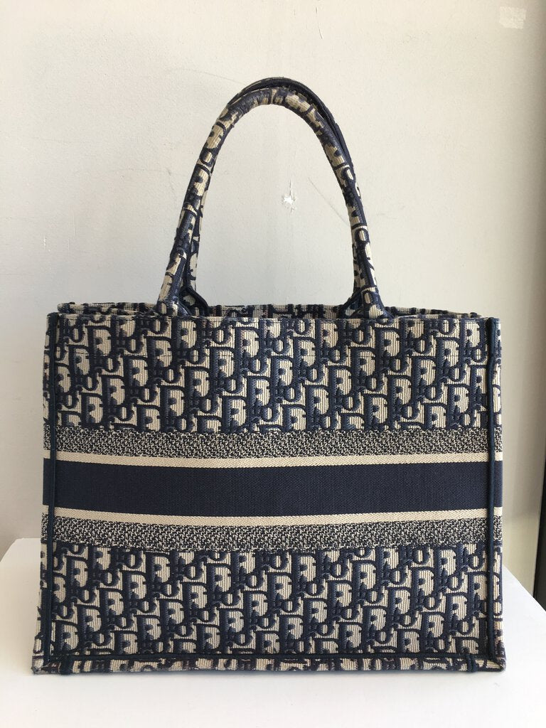 Christian Dior PM Book Tote