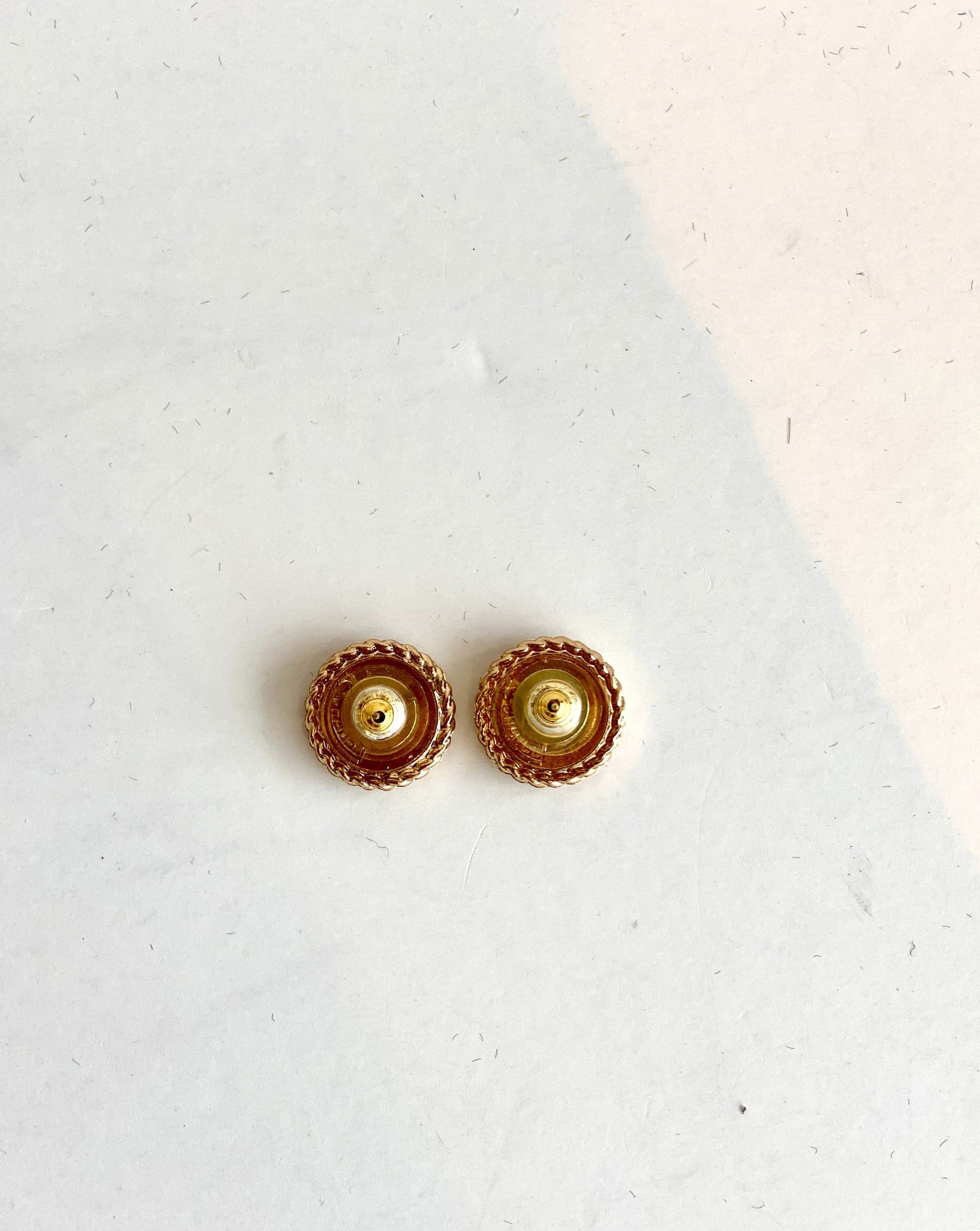 chanelbuttonearrings