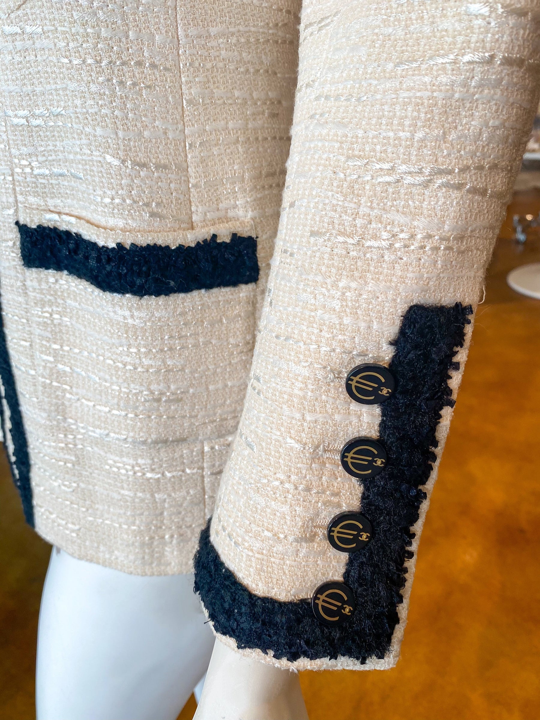 Chanel Tweed Zipper Blazer Back White Euro Buttons