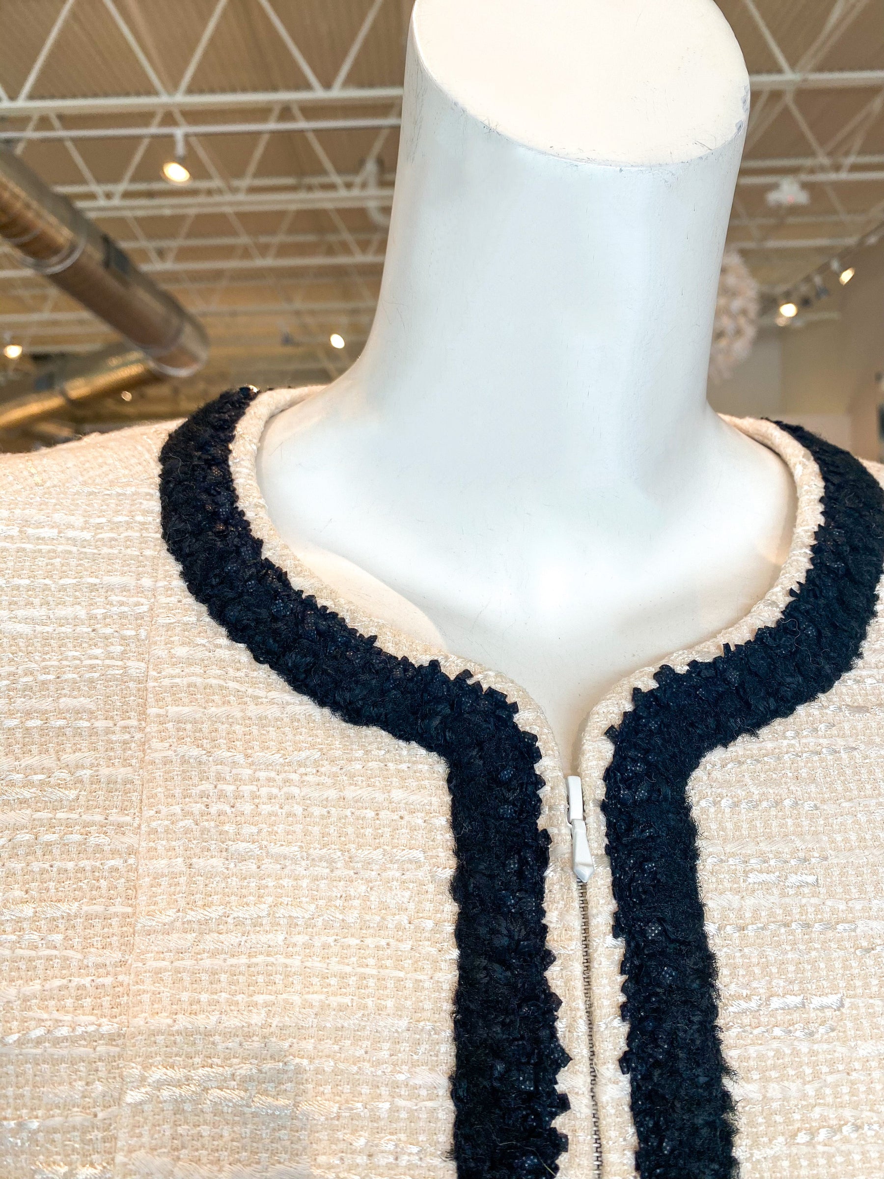 Chanel Tweed Zipper Blazer Back White Euro Buttons