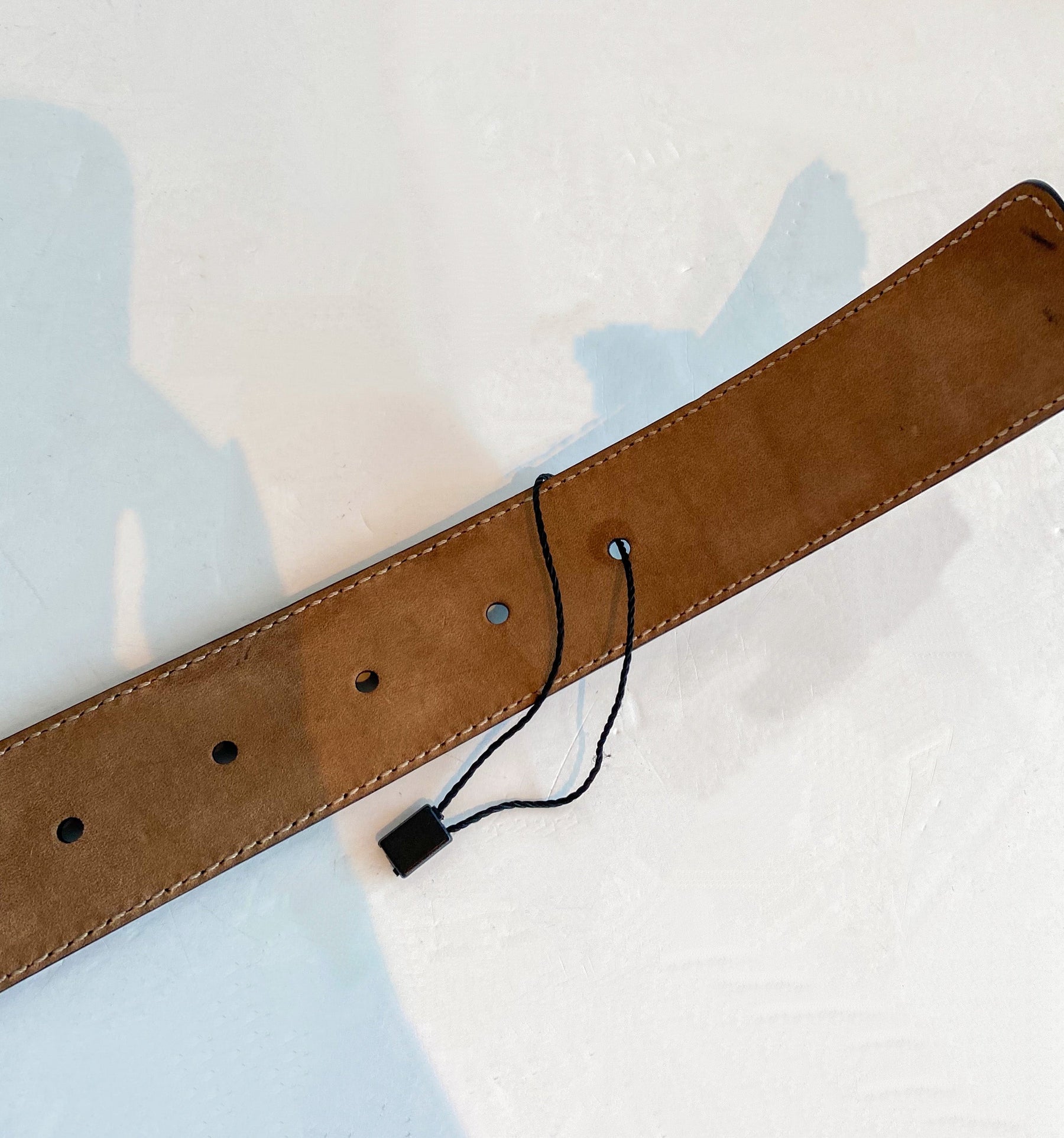 Gucci Navy Leather Belt GG Silver Buckle Inside Belt Loops