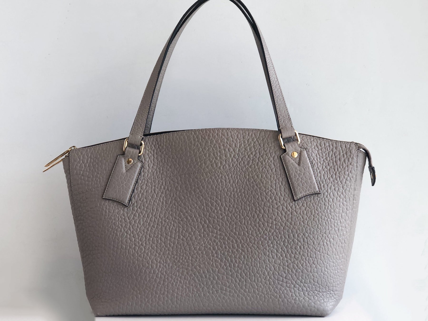 Burberry Gain Welburn Tote Back of Bag