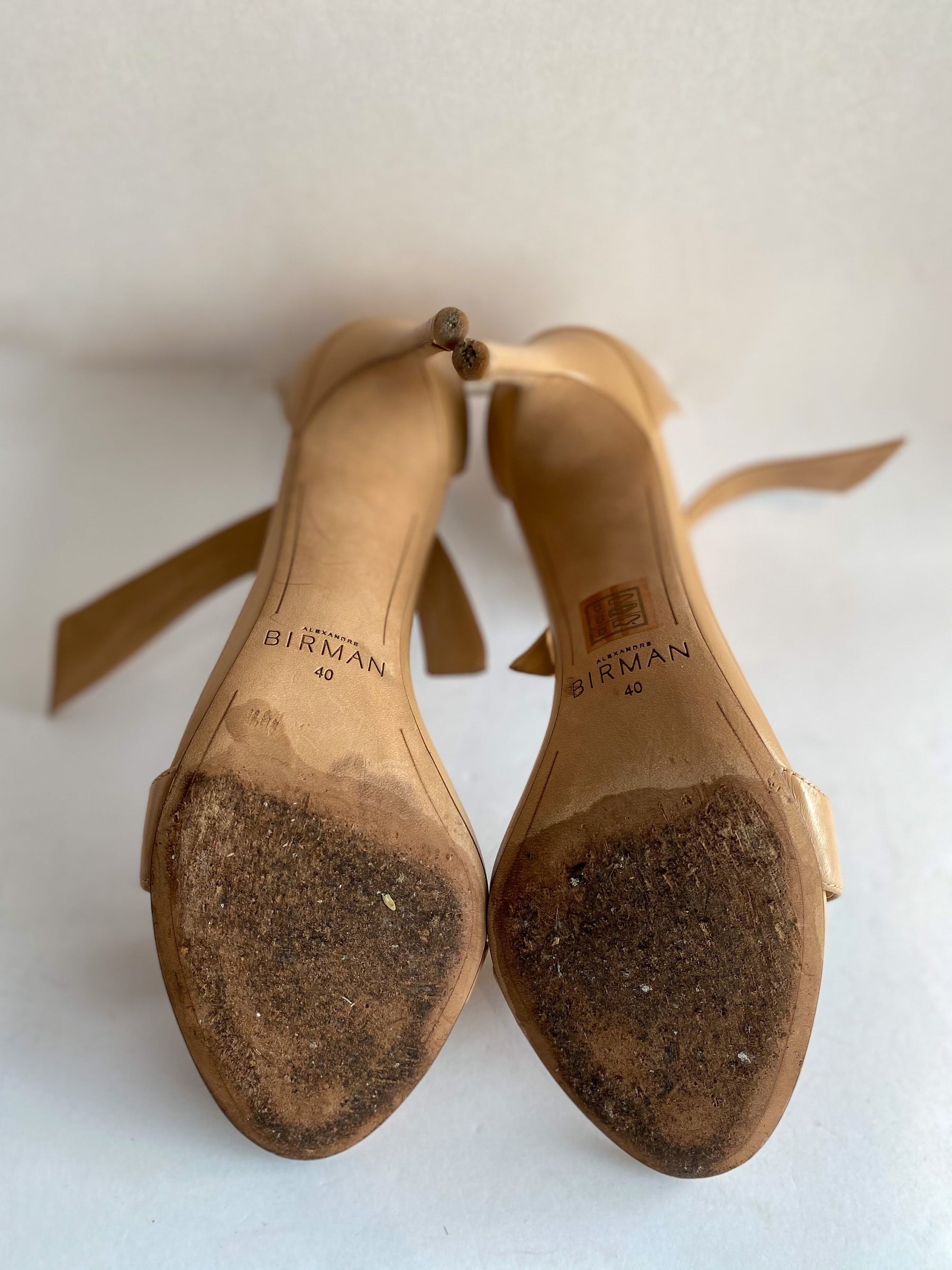 Alexandre Birman Clarita Tie Heels