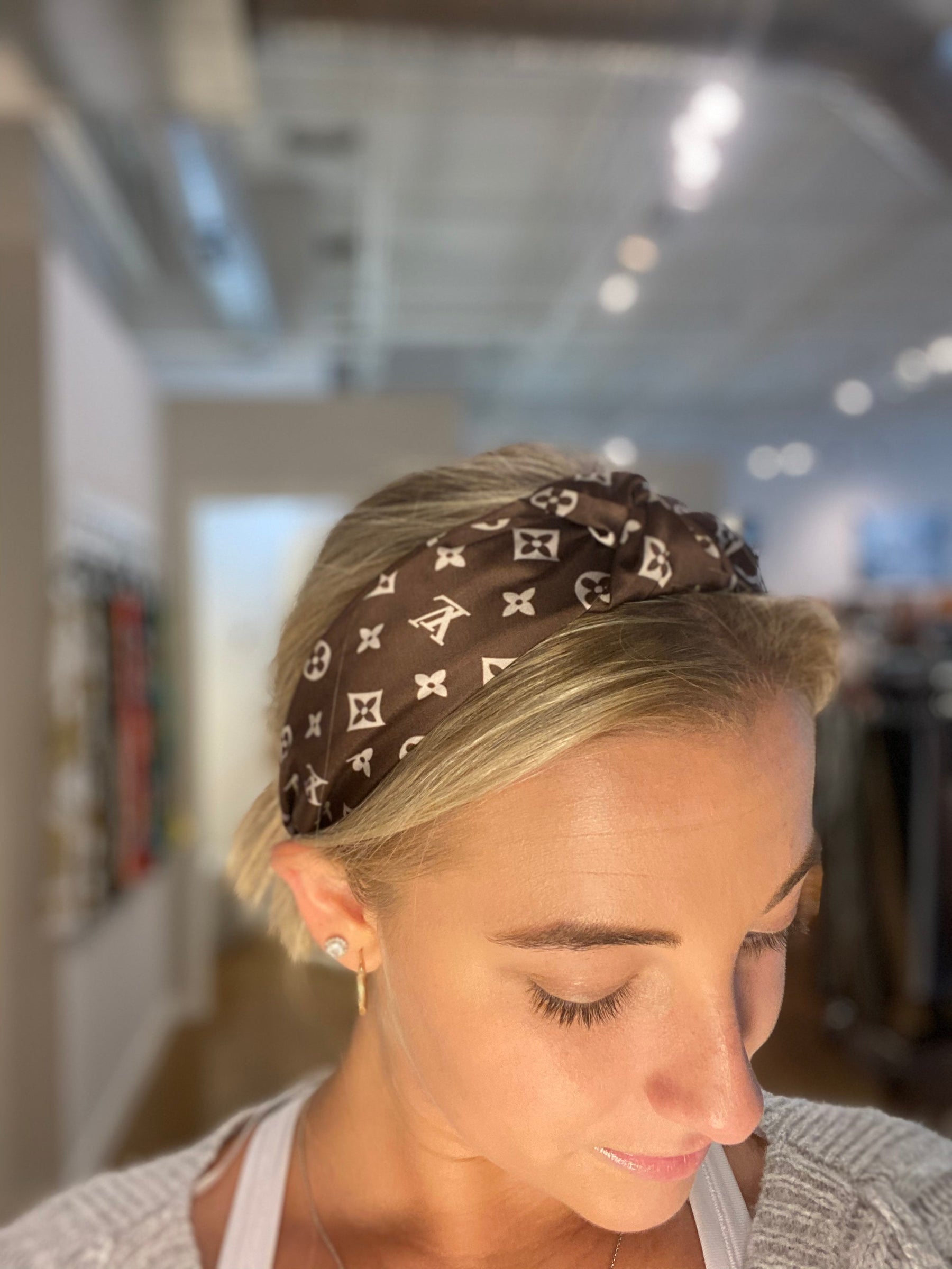 brownLVheadband