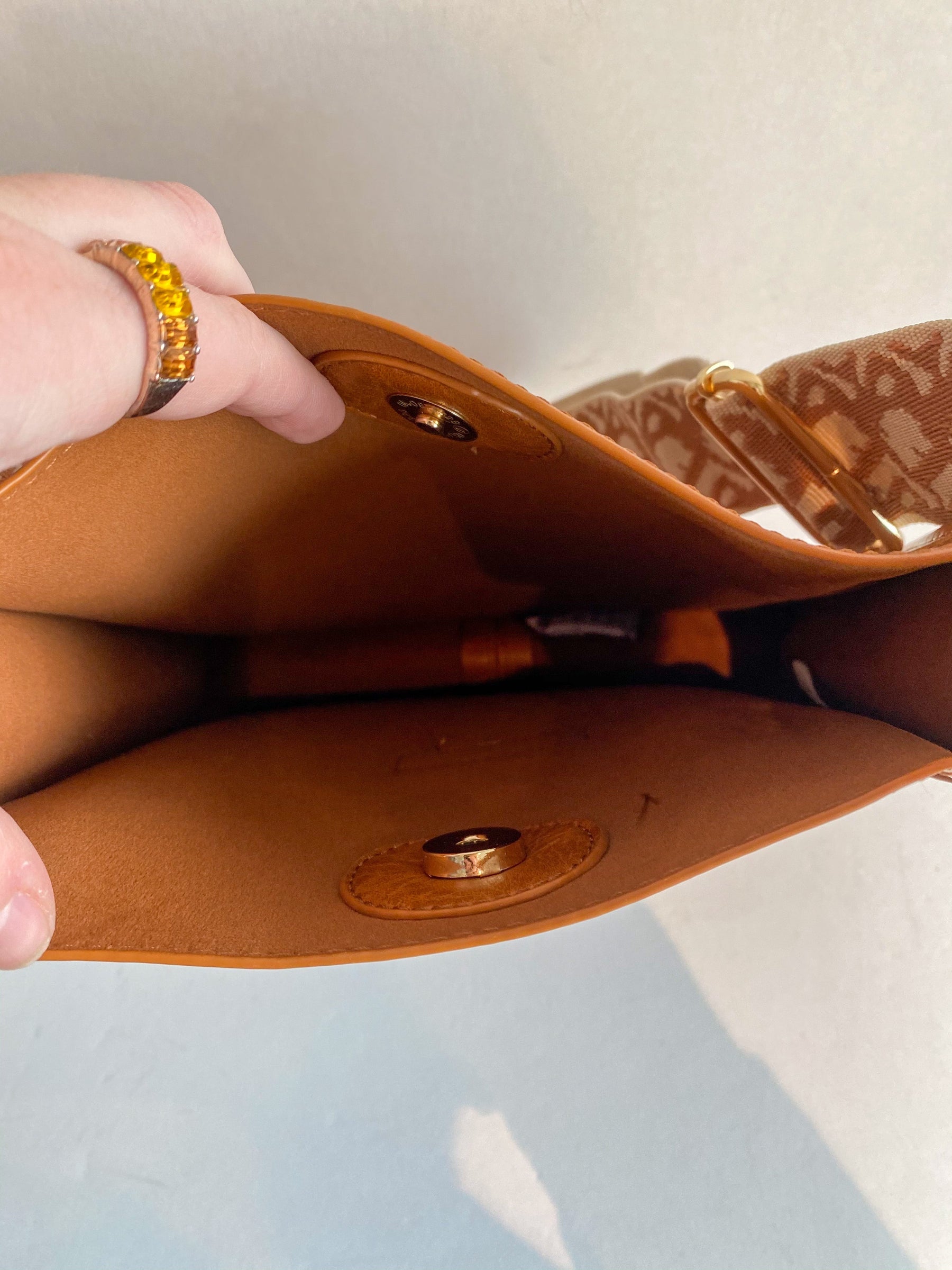 Ahdorned Mini Messenger Bag