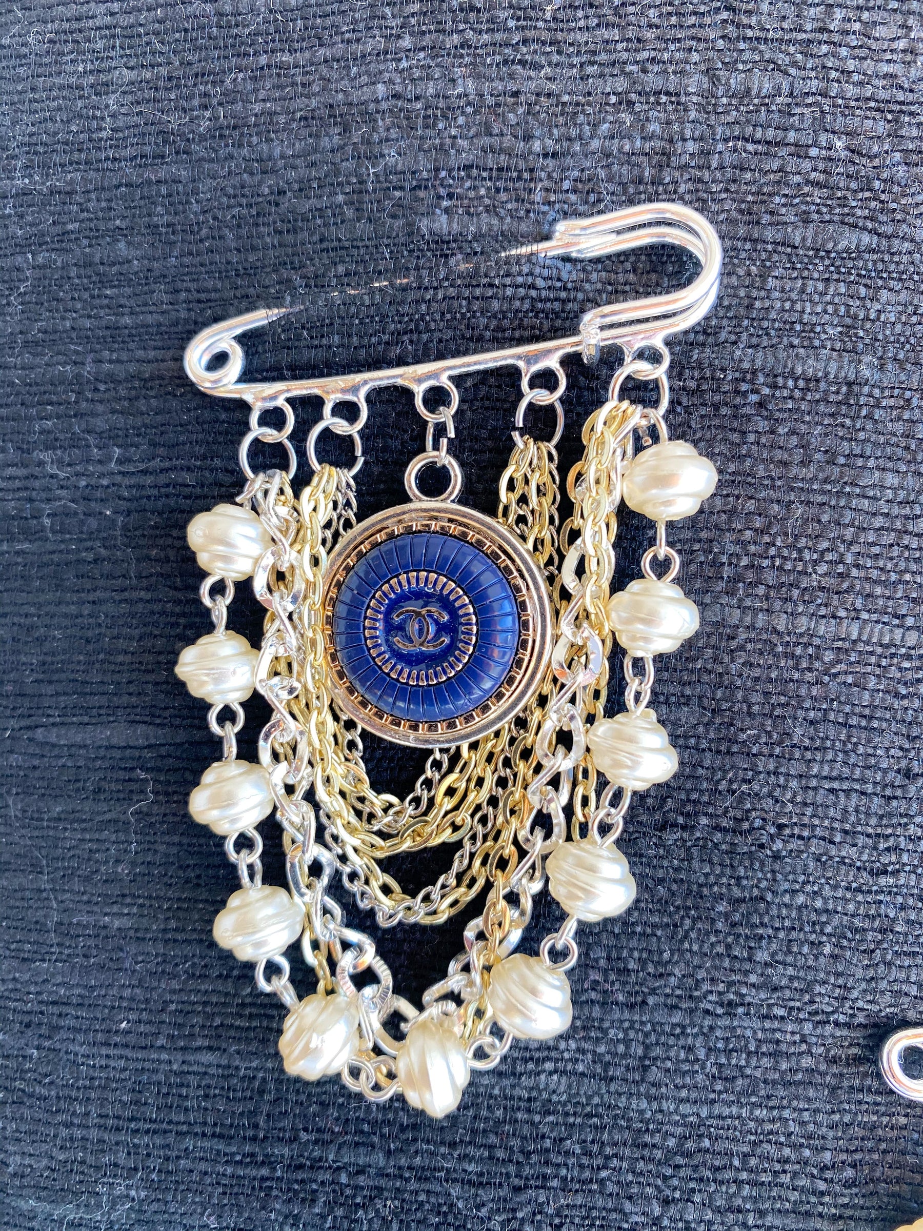 Designer Button Brooch Pin