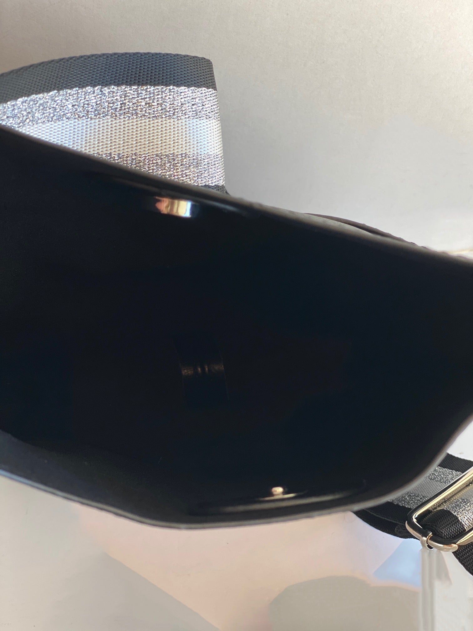 mini messenger black purse