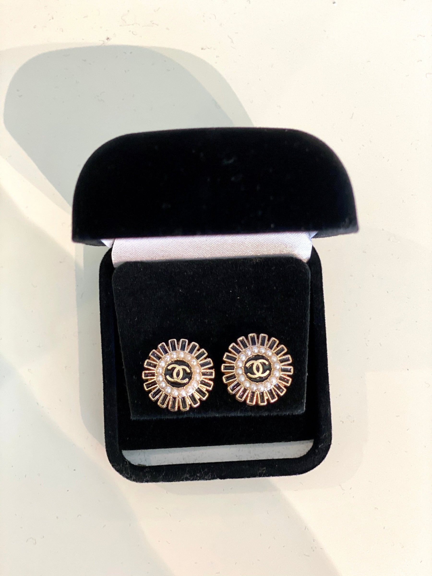 deisgner earrings