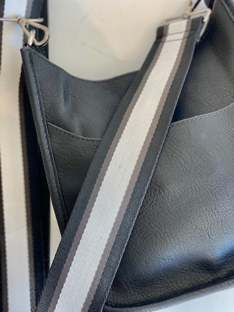 Ahdorned Mini Messenger