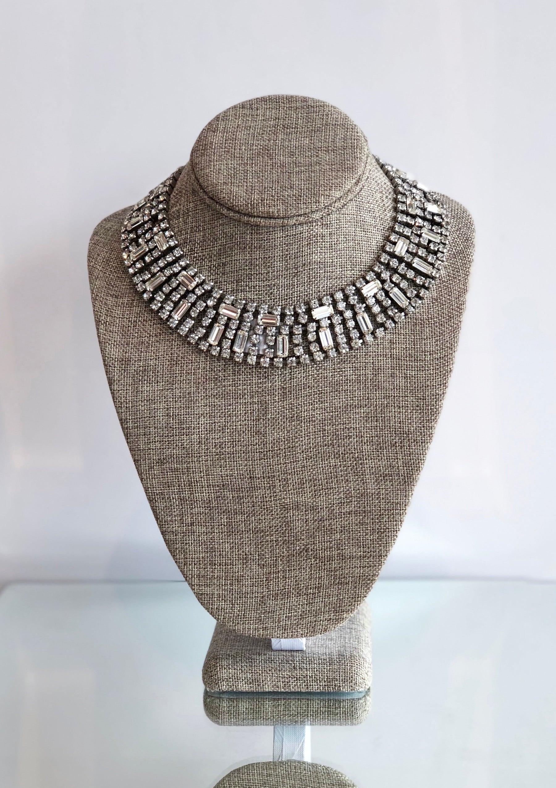vintage choker necklace