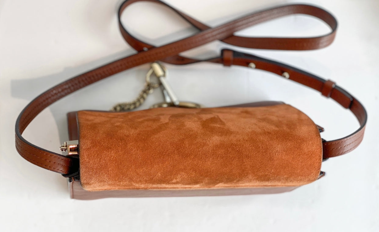 Chloe Faye Small Crossbody Tobacco