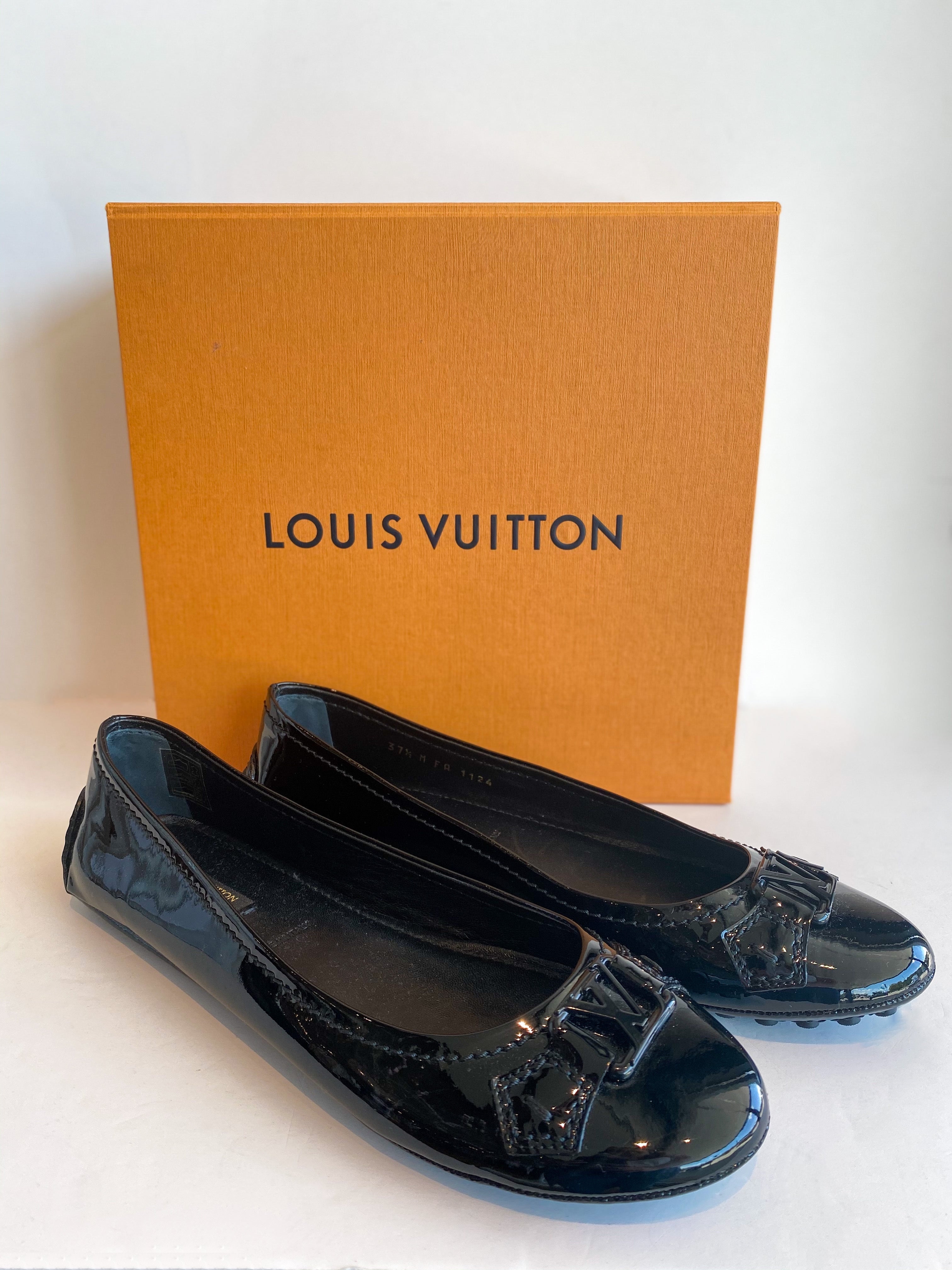 Louis Vuitton Black Patent Leather Logo Ballet Flats Size 37 Louis Vuitton