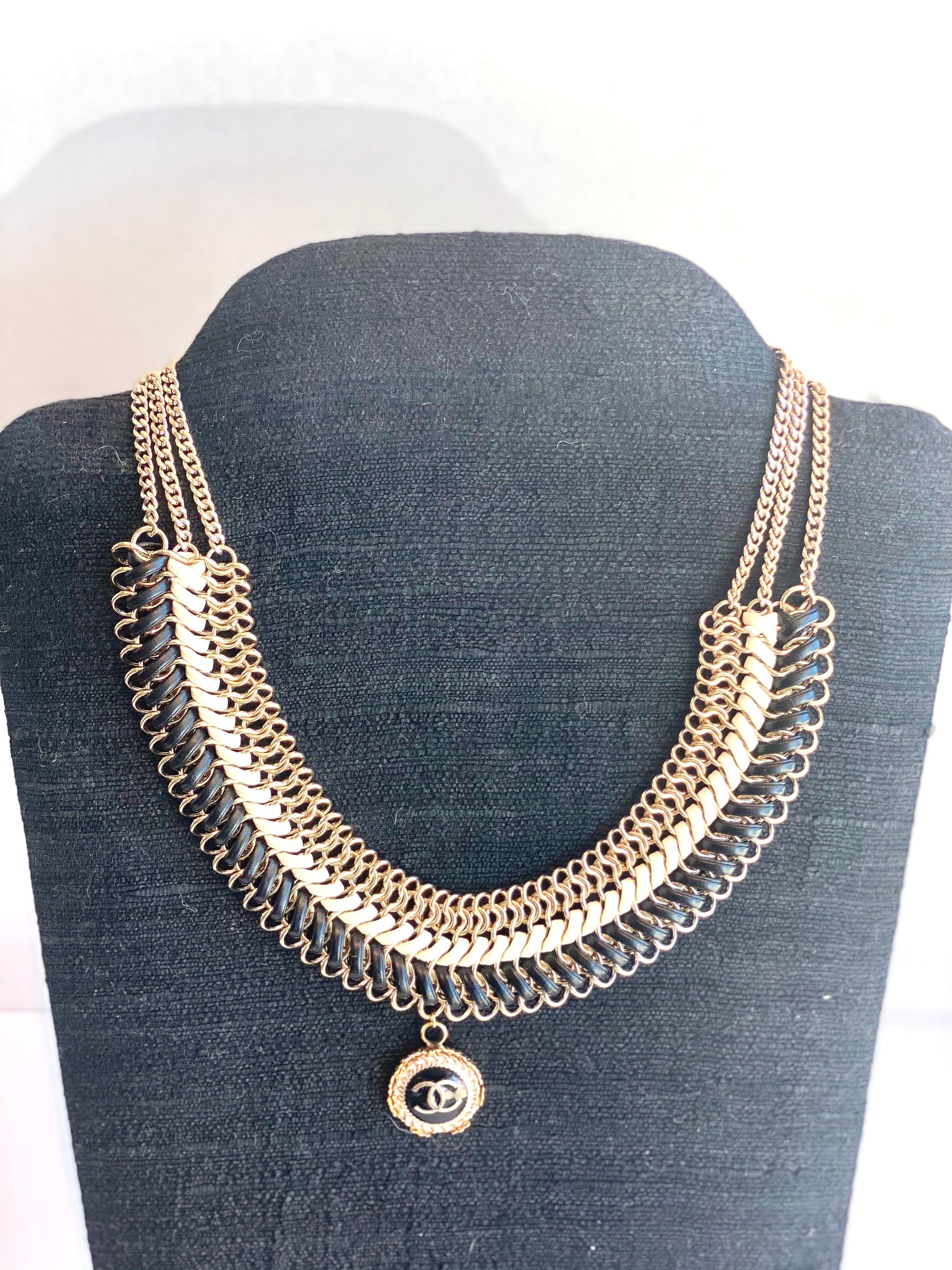 goldsilverchanelbuttonnecklace