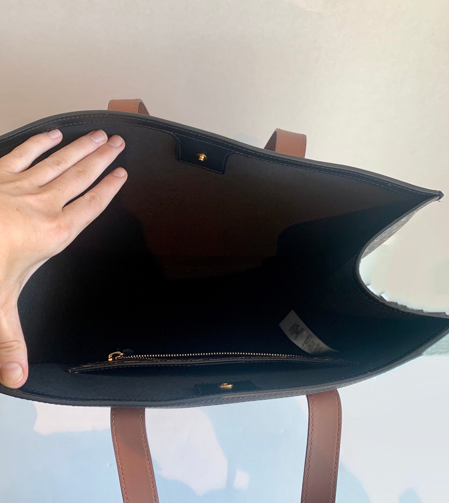 burberry book tote