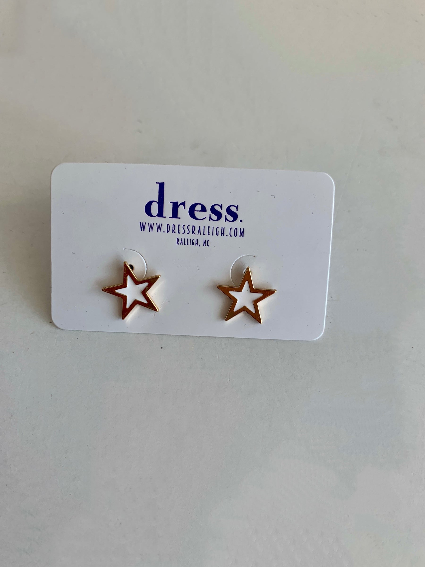 metal star earrings