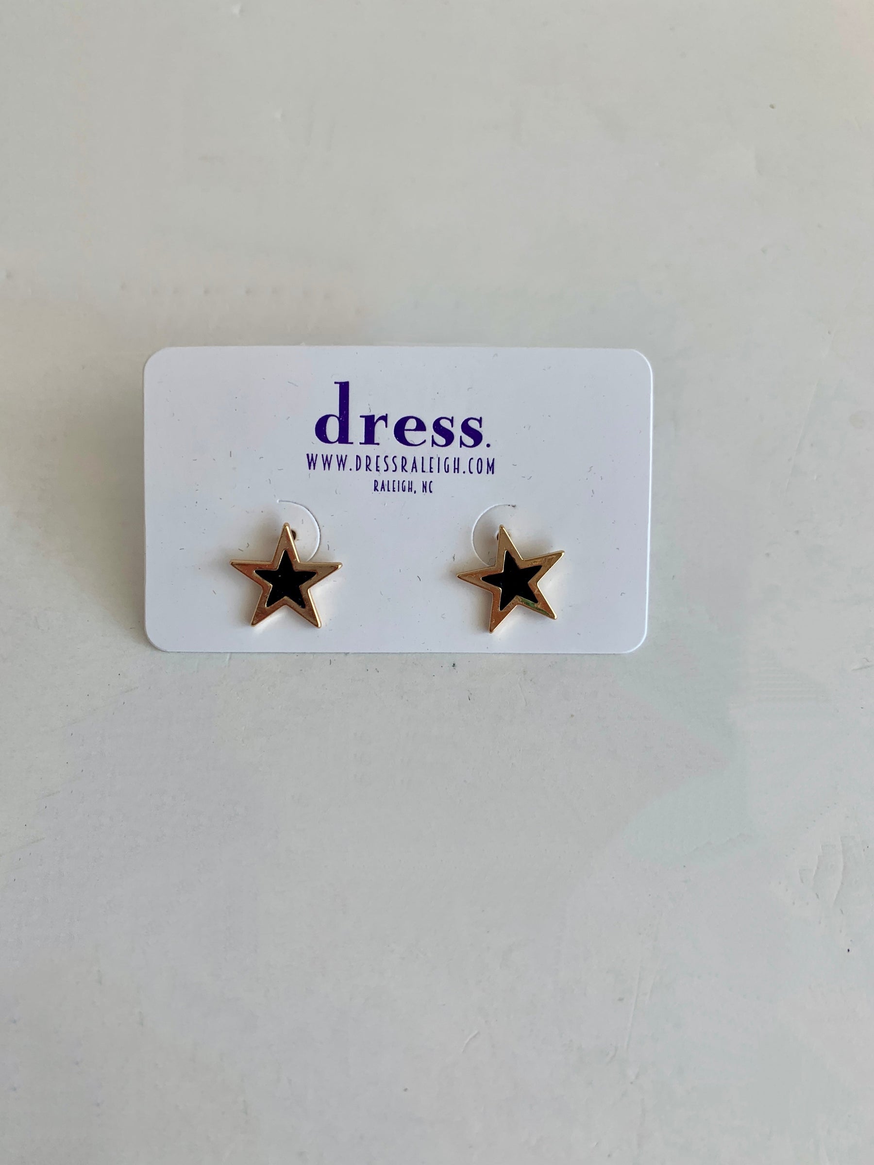 metal star earrings