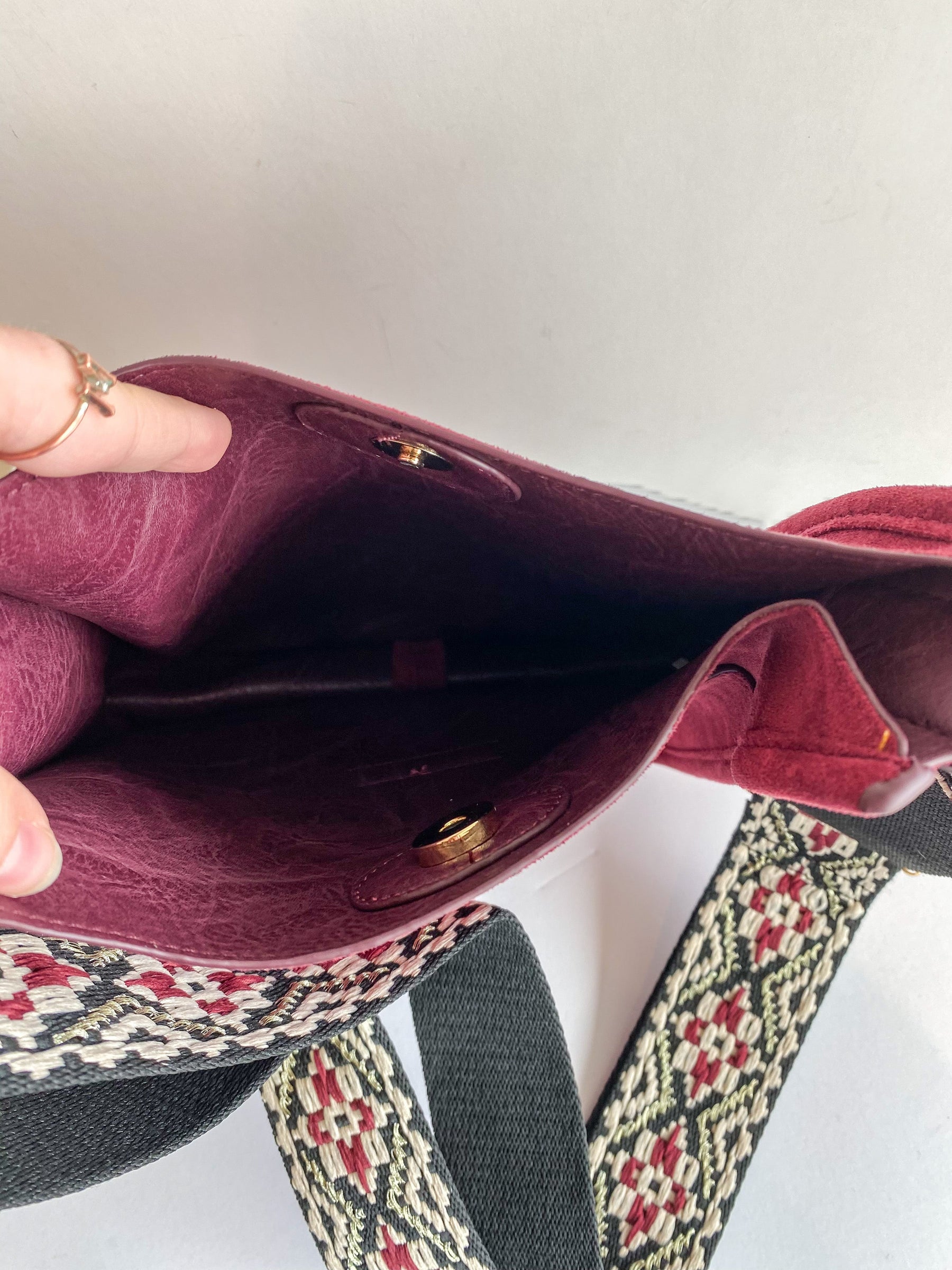 Ahdorned Mini Messenger Bag