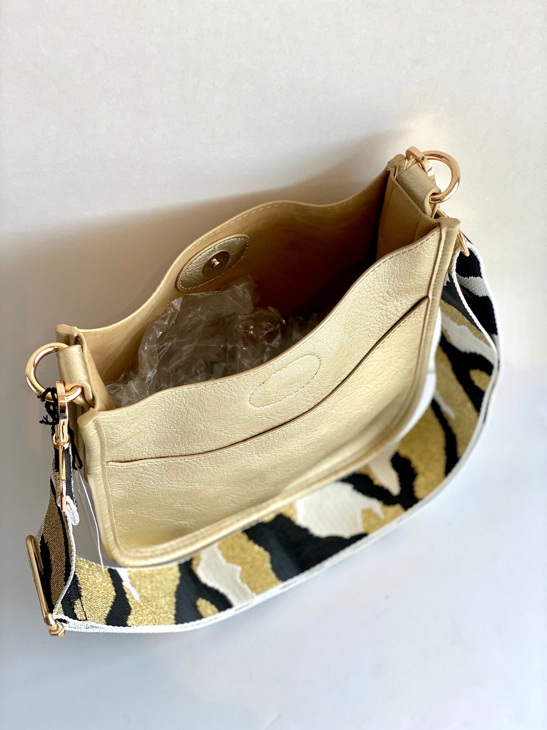 gold mini messenger top