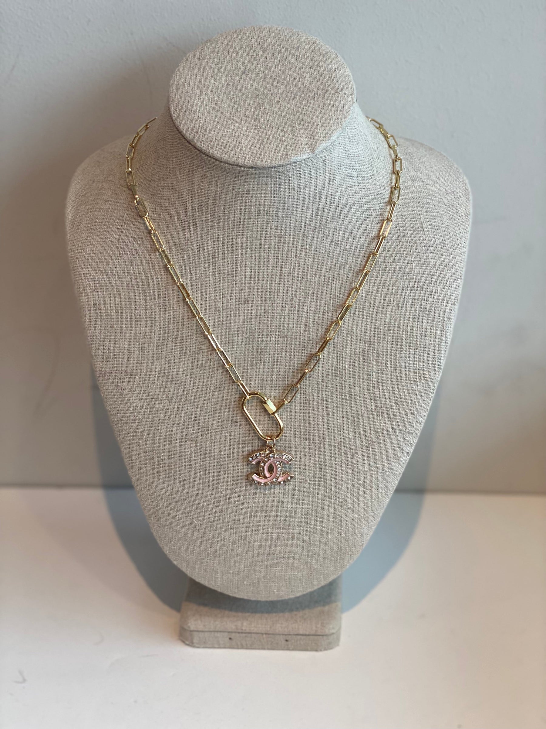 Designer Button Necklace Gold-tone Hardware Pink Button Carabiner Detail
