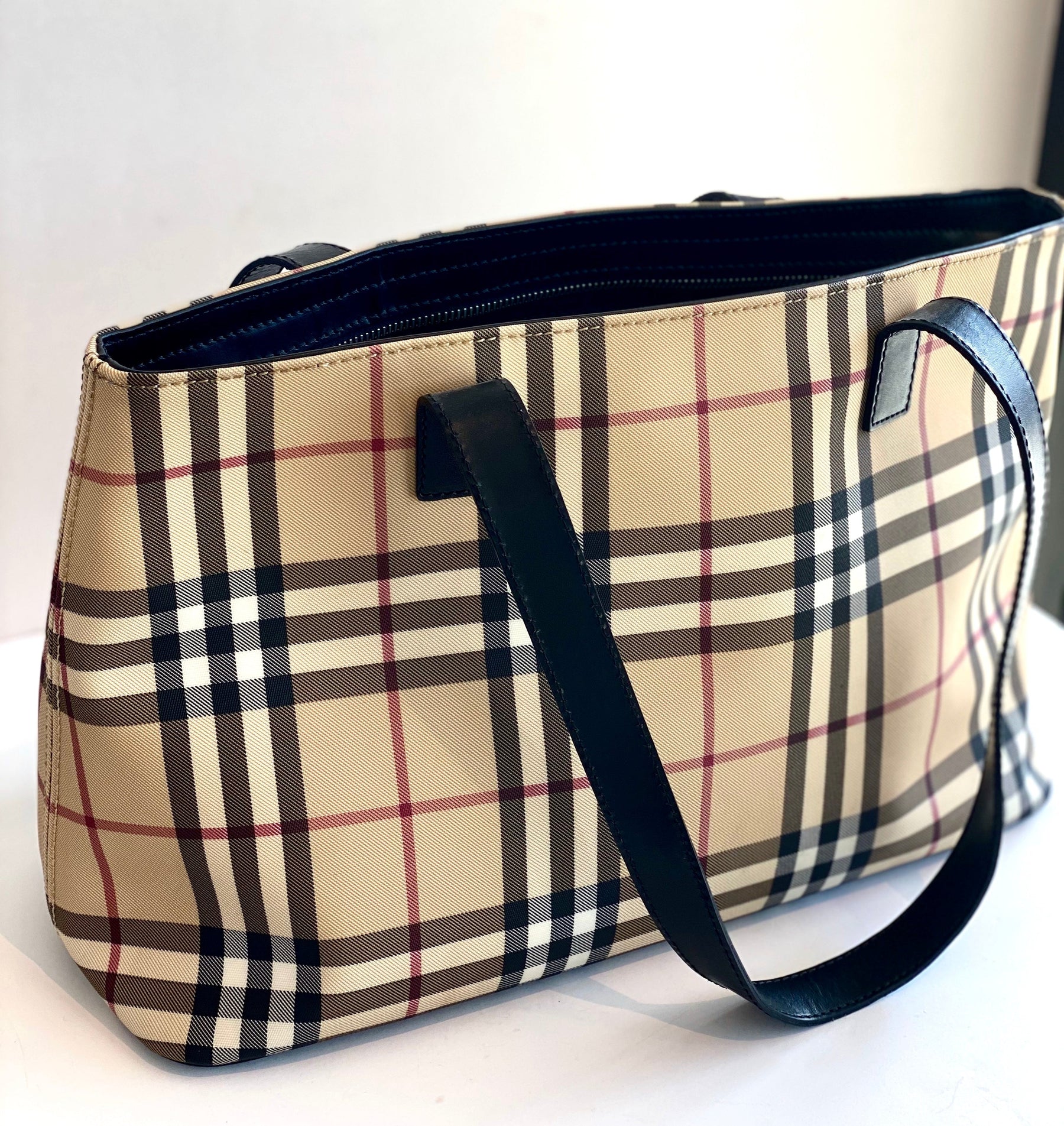 side burberry nova london