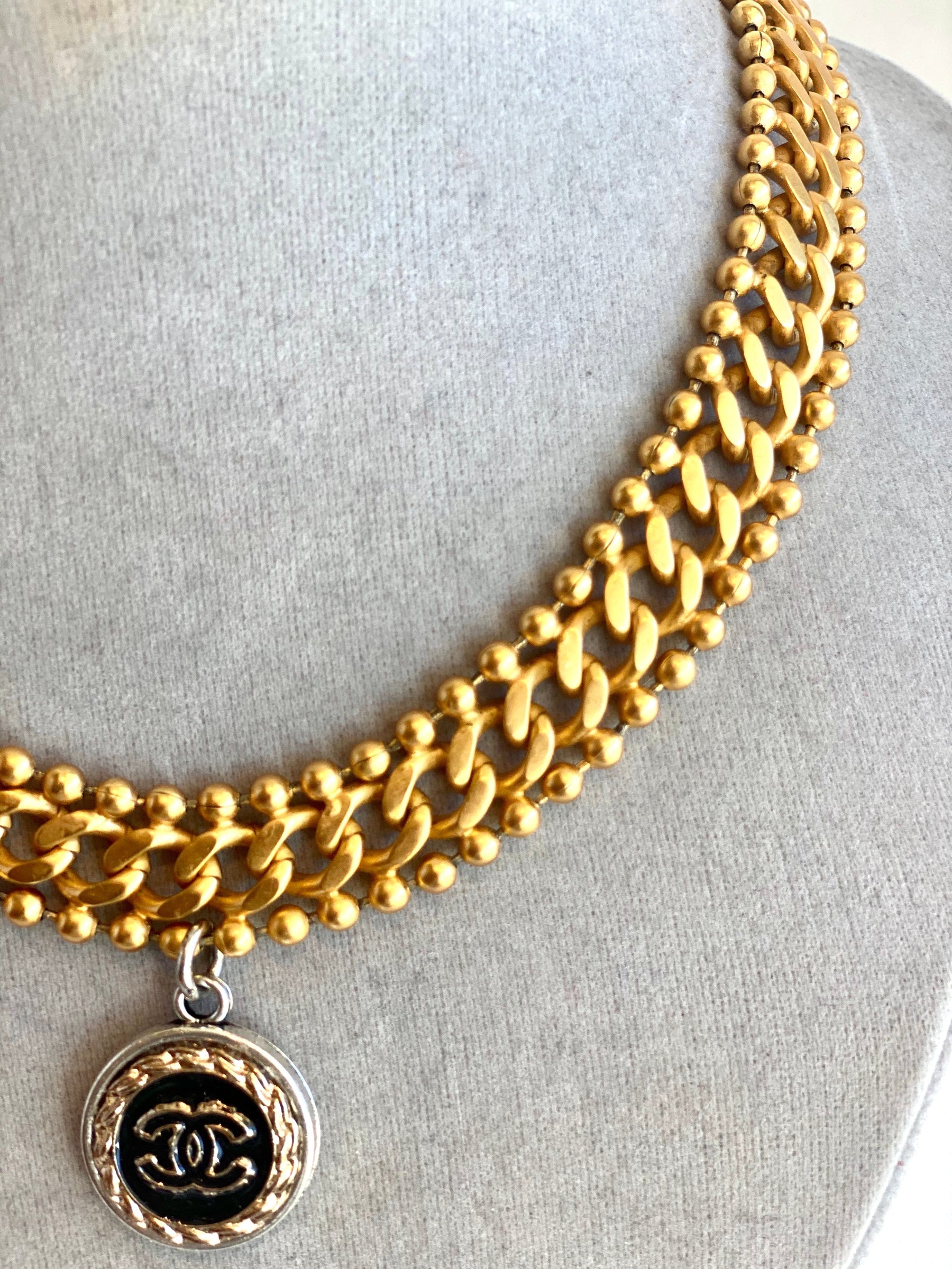 goldchainnecklace