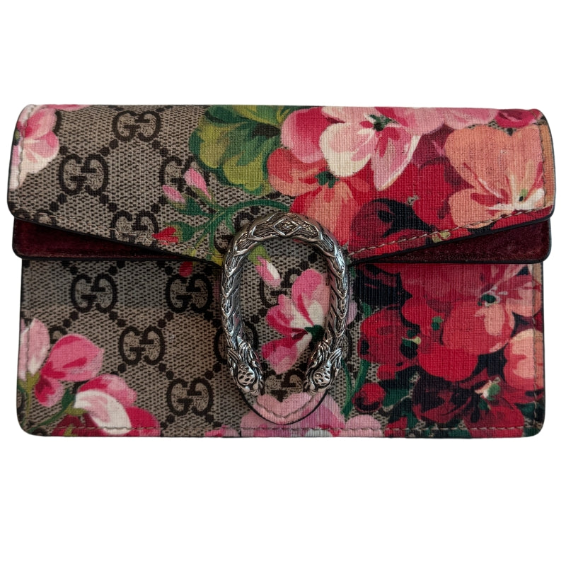 Gucci Supreme Monogram Blooms Super Mini Dionysus Shoulder Bag