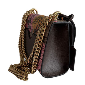 GG Supreme Monogram Shoulder Bag&nbsp;

Beige and Pink&nbsp;

Canvas in Brown with Bengal Tiger

Pink Floral Print

Gold Chain Link&nbsp;

Gold Lock Closure&nbsp;

Front Flap&nbsp;

Shoulder Strap&nbsp;