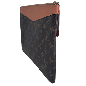 Louis Vuitton Monogram Daily Pouch