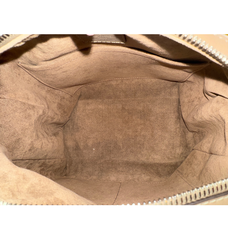 Louis Vuitton Mahina Asteria Handbag