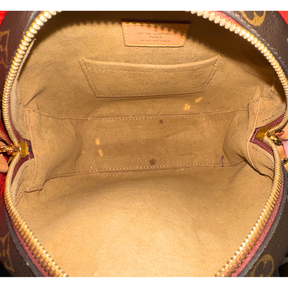 Louis Vuitton Monogram Boite Chapeau Souple MM Shoulder Bag