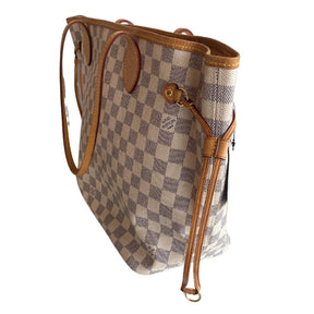 Louis Vuitton Damier Azur Neverfull MM  Classic Damier Azur Print Coated Canvas  Leather Trim And Shoulder Straps  Cream Striped Fabric Interior  Gold-Tone Hardware  Single Interior Zip Pocket