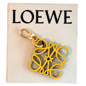 Loewe Anagram Charm