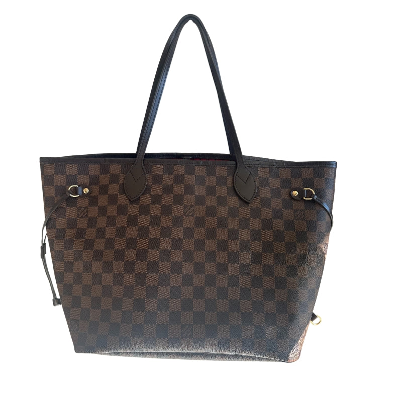 Louis Vuitton Damier Neverfull MM&nbsp;

Brown Coated Canvas&nbsp;

Damier Ebene Pattern

Brass Hardware&nbsp;

Leather Trim&nbsp;

Dual Sholder Straps

Canvas Lining &amp; Single Interior Pocket&nbsp;

Clasp Closure at Top&nbsp;