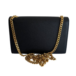 YSL Crossbody Bag

Saint Laurent Shoulder Bag

Black Leather

Gold-Toned Hardware&nbsp;

Chain-Link Accents&nbsp;

Snap Closure&nbsp;