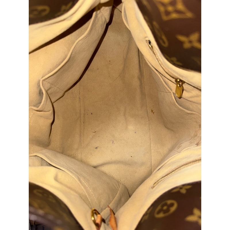 Louis Vuitton Monogram Artsy MM