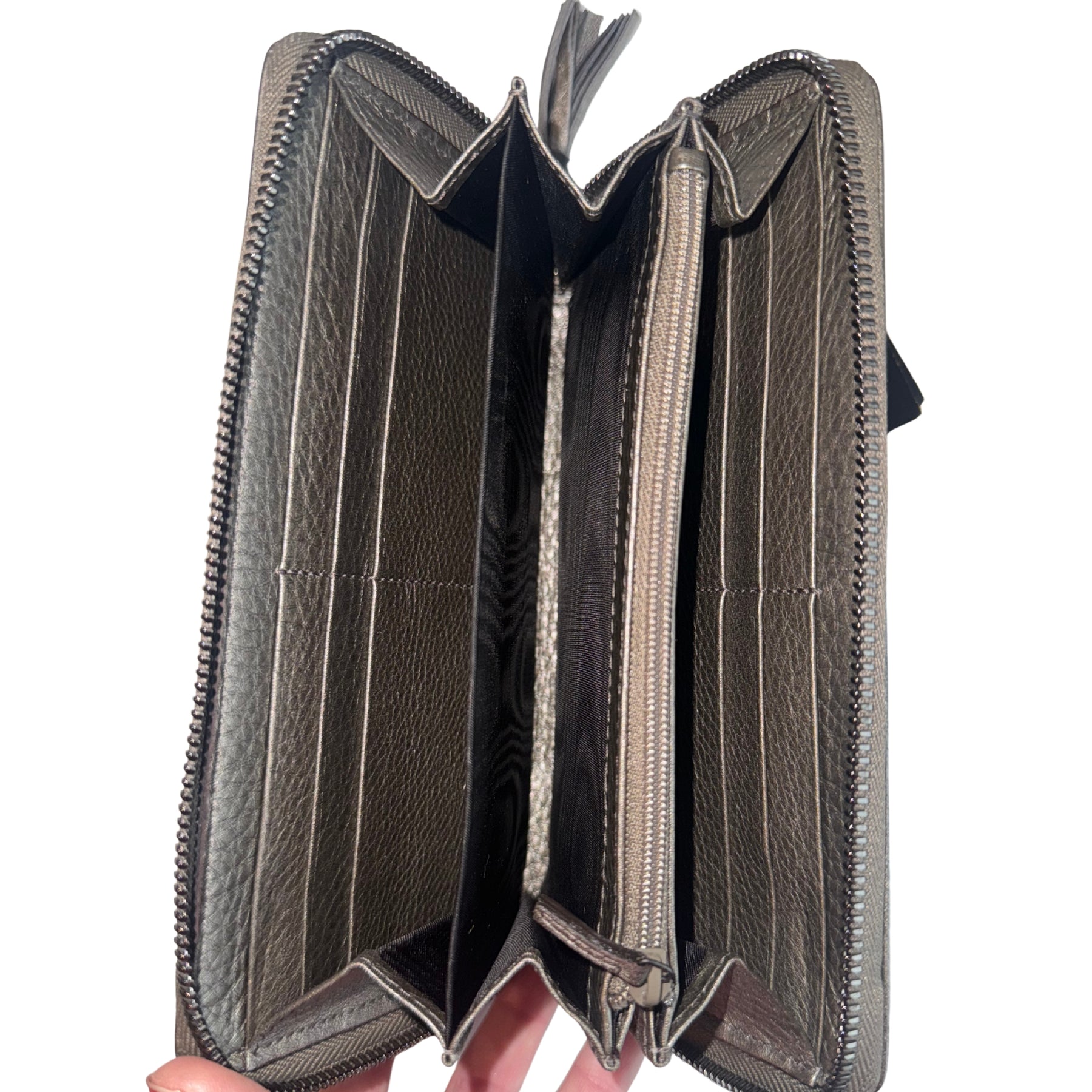 Gucci Soho Interlocking GG Zip Around Wallet