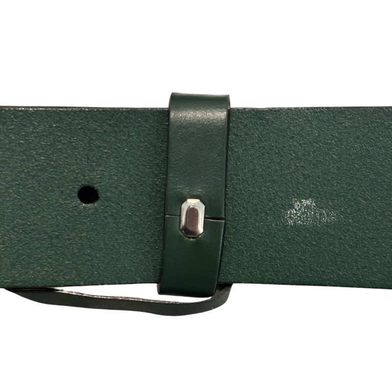 Up Close of Gucci GG Buckle Leather Belt showing small white mark on inside of belt. 