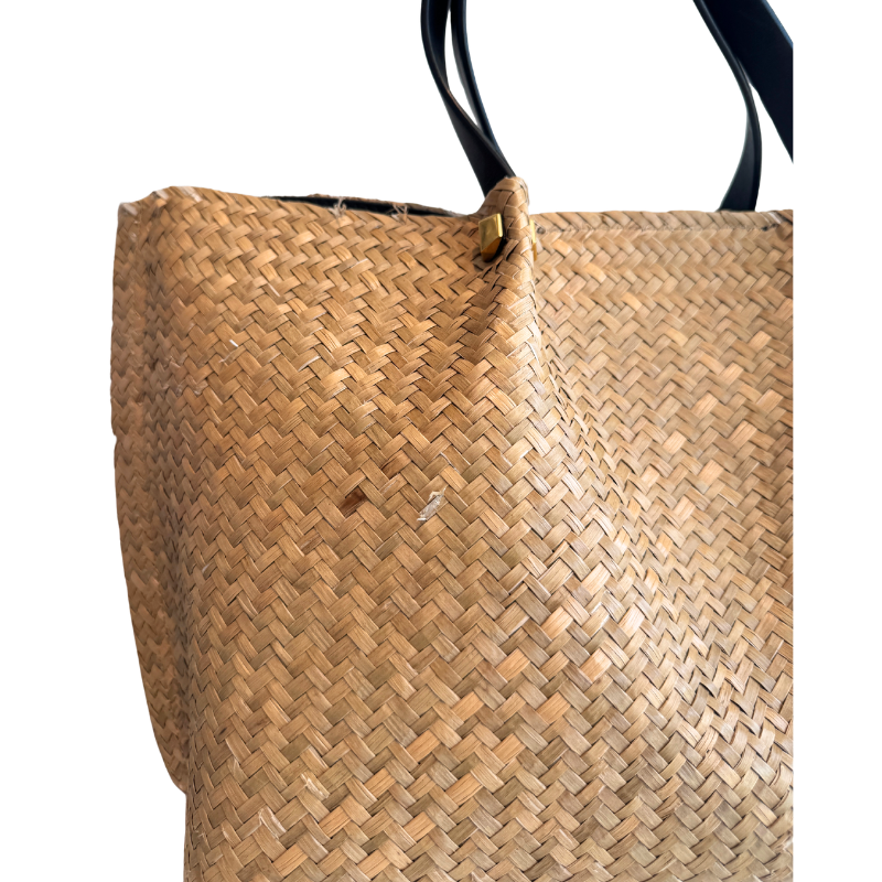 Valentino Raffia Vlogo Escape Shopping Tote