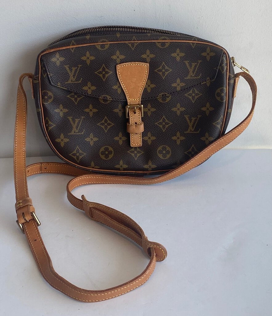 Louis Vuitton Monogram Jeune Fille MM Crossbody