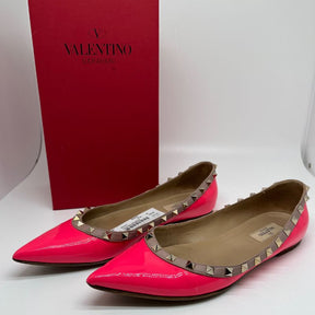 Valentino hot pink patent leather flats with silver tone rockstud details, size 40, great condition