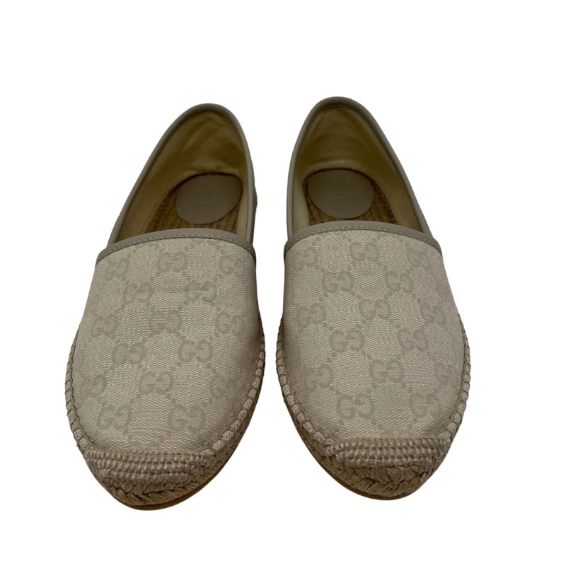 Gucci Canvas Slip On Espadrilles in neutral canvas with logo. Size 40, excellent condition with box