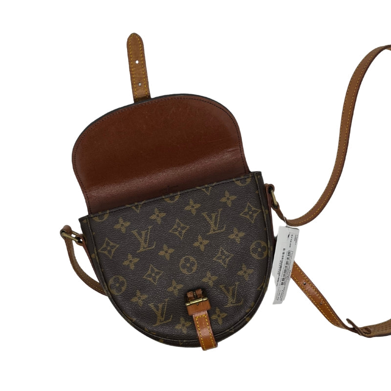 Louis Vuitton Monogram Chantilly PM, Louis Vuitton Messenger Bag, Brown Coated Canvas, Brass Hardware, Single Adjustable Shoulder Strap, Leather Lining, Single Interior Pocket, Buckle Closure at Front