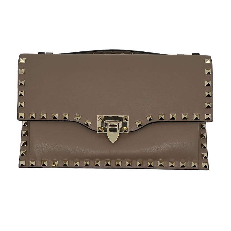 Valentino Rockstud Clutch in neutral leather with gold tone hardware. Great condition