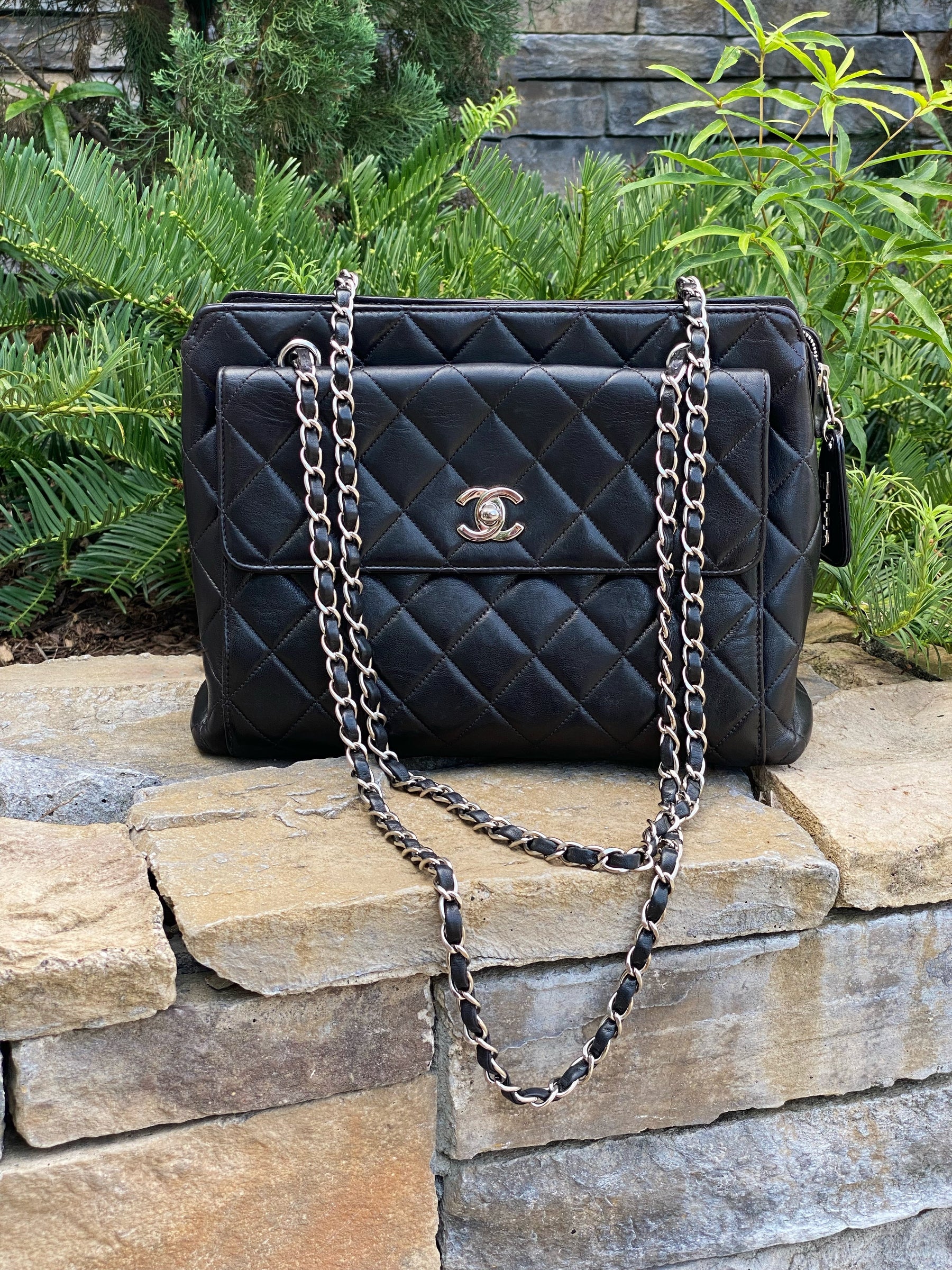 SOLD!!!! >>Chanel Quilted Garment Bag Vintage Bag