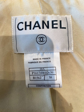 Chanel Tweed Gold Blazer Label